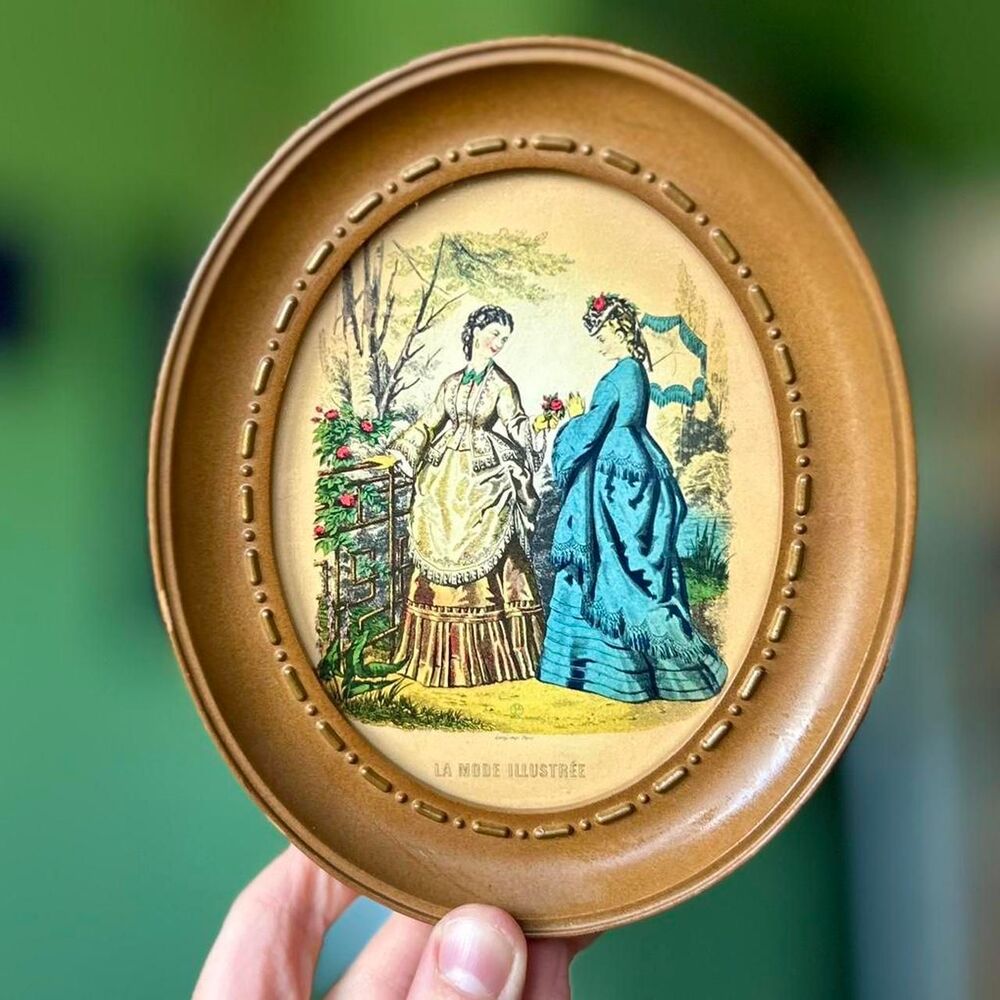 VTG French Wood Oval Framed Elegant Victorian Styled Women By La Mode Illustree